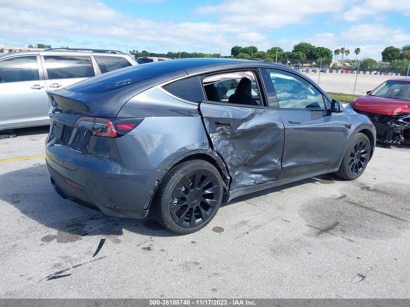 VIN 7SAYGDEE1PA026306 2023 TESLA MODEL Y