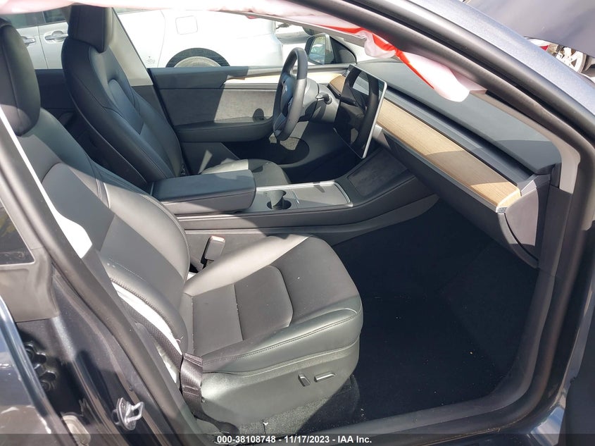 VIN 7SAYGDEE1PA026306 2023 TESLA MODEL Y