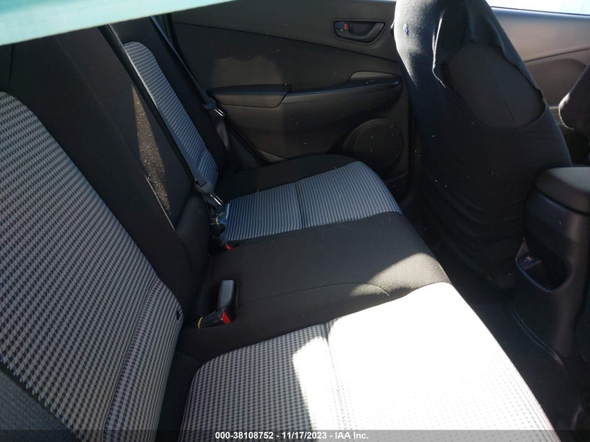 VIN KM8K2CAB2PU062194 2023 HYUNDAI KONA SE