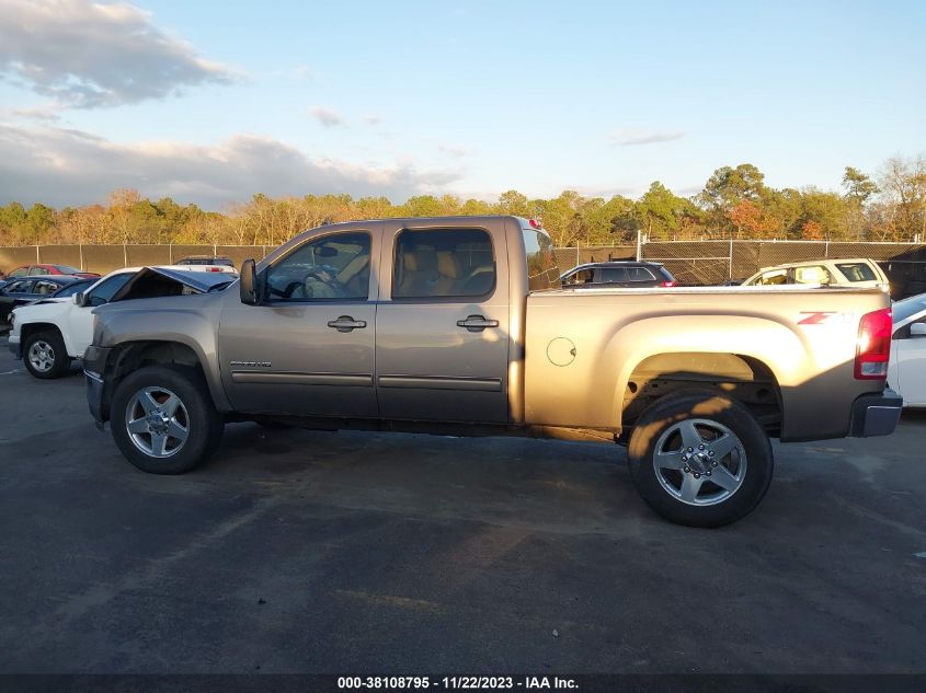 2014 GMC SIERRA 2500HD SLT - 1GT121E8XEF120847