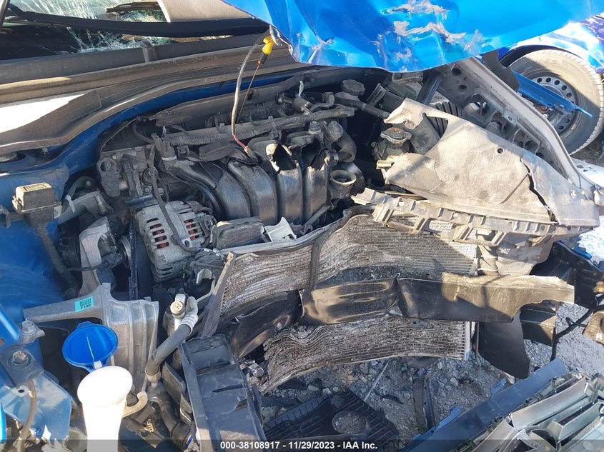 VIN 5NPD84LF5HH087104 2017 HYUNDAI ELANTRA LIMITED