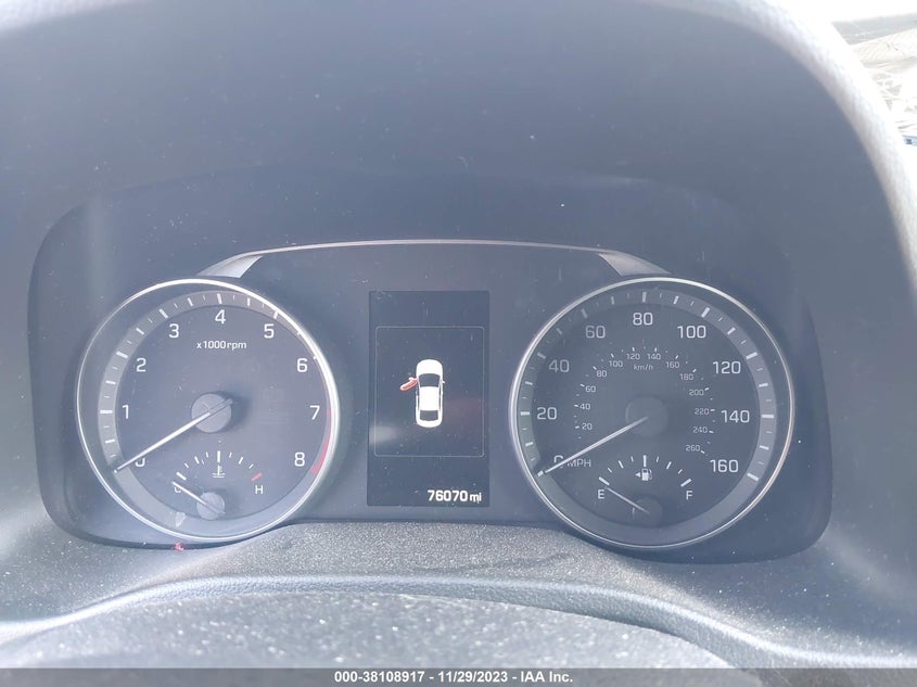 VIN 5NPD84LF5HH087104 2017 HYUNDAI ELANTRA LIMITED