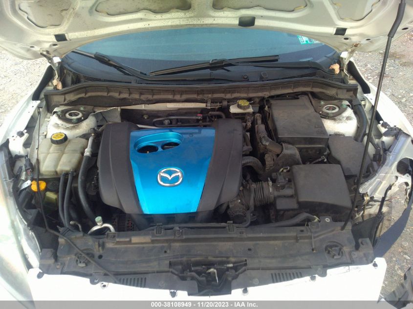 2013 MAZDA MAZDA3 I SPORT - JM1BL1UP5D1849165