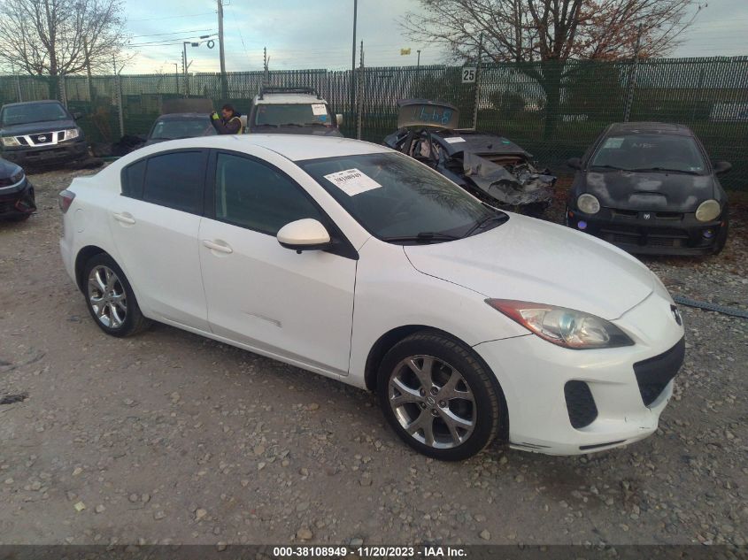 2013 MAZDA MAZDA3 I SPORT - JM1BL1UP5D1849165