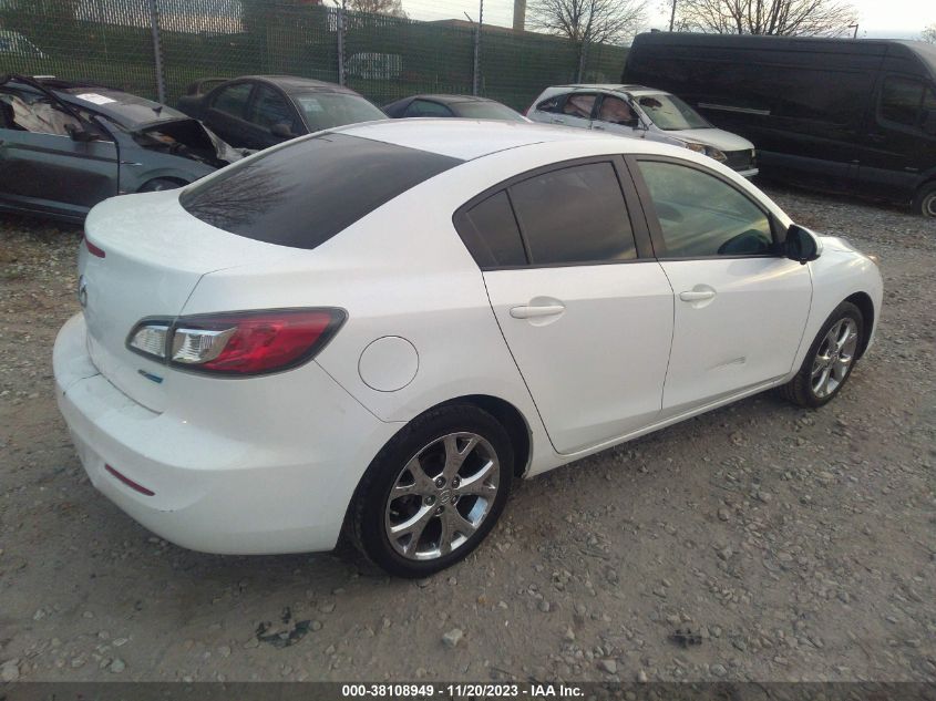 2013 MAZDA MAZDA3 I SPORT - JM1BL1UP5D1849165