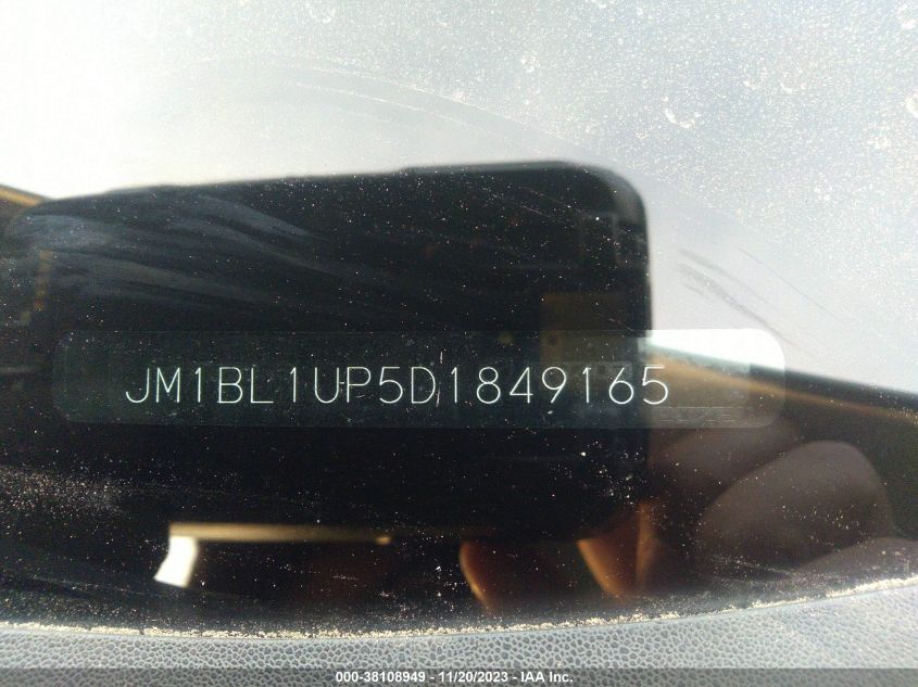 2013 MAZDA MAZDA3 I SPORT - JM1BL1UP5D1849165