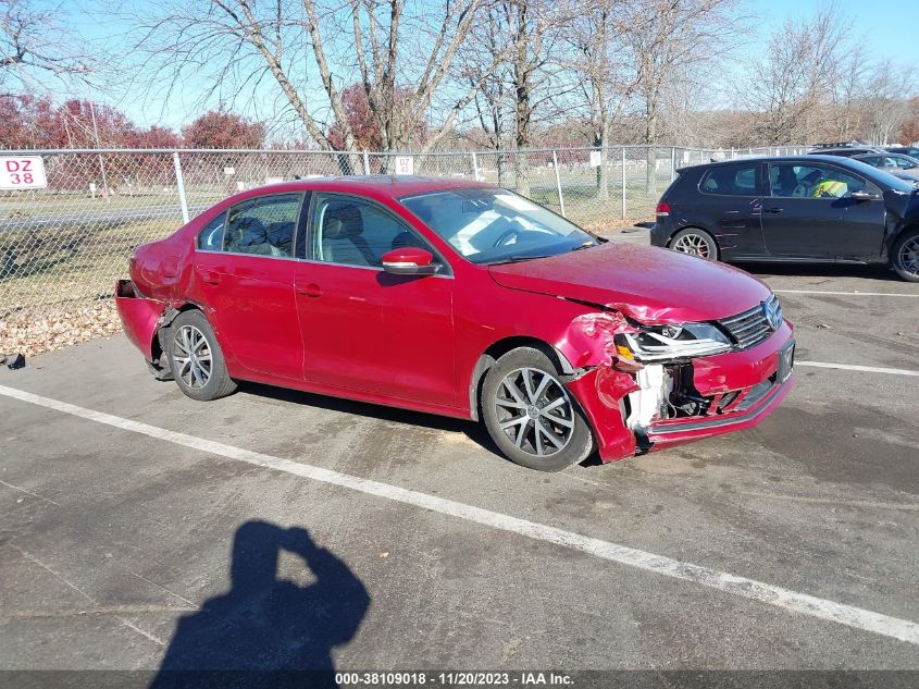 2017 VOLKSWAGEN JETTA 1.4T SE - 3VWDB7AJ0HM323949
