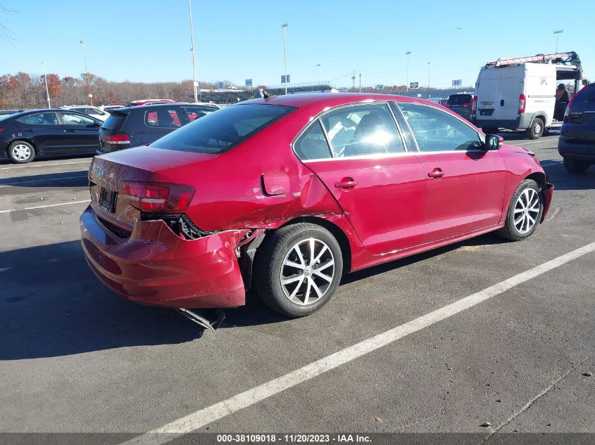 2017 VOLKSWAGEN JETTA 1.4T SE - 3VWDB7AJ0HM323949