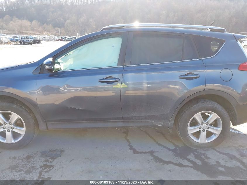 2014 TOYOTA RAV4 XLE - 2T3RFREVXEW142664