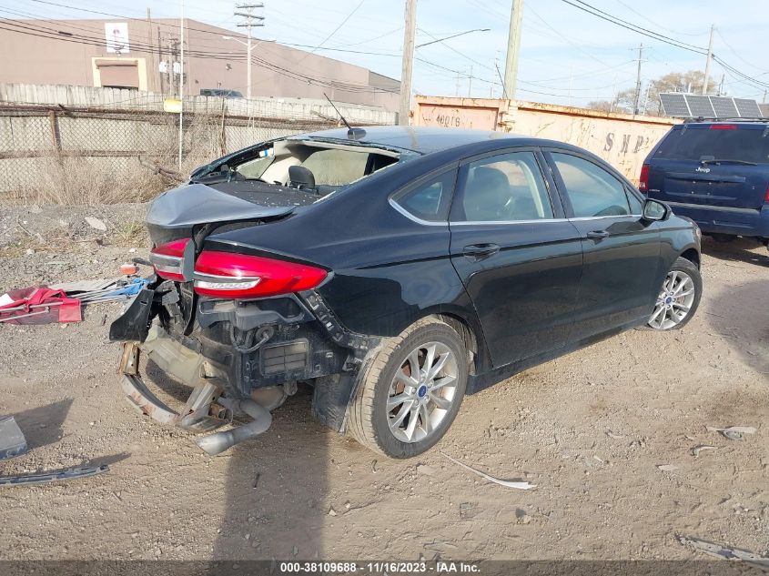 2017 FORD FUSION SE - 3FA6P0HD0HR121478