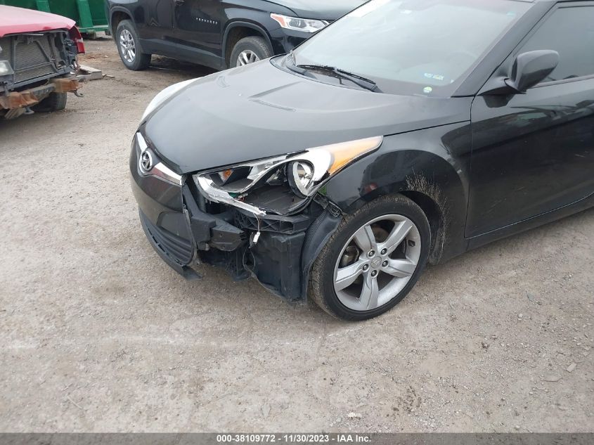 2013 HYUNDAI VELOSTER - KMHTC6AD3DU117154