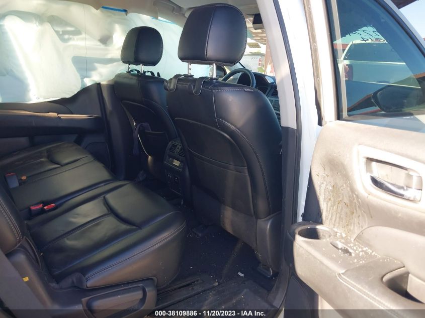 2017 NISSAN PATHFINDER SL - 5N1DR2MM8HC694751