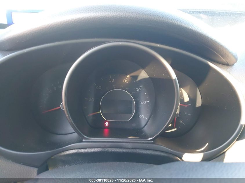 2015 KIA SOUL + - KNDJP3A58F7778199