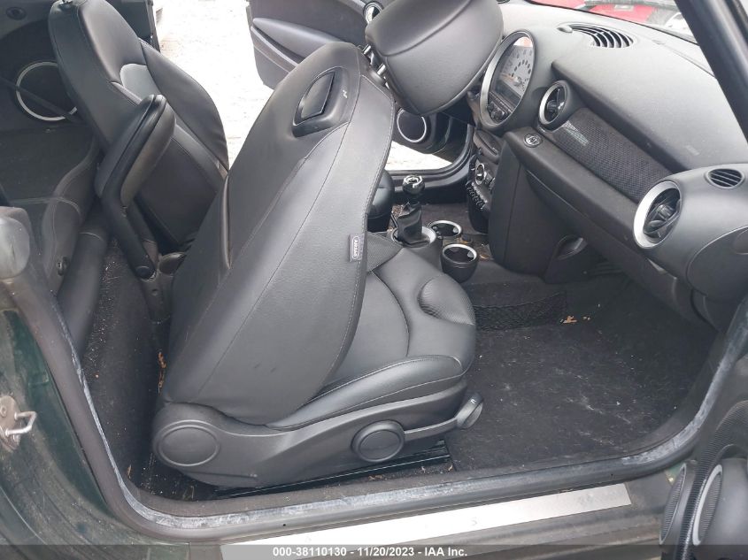2013 MINI CONVERTIBLE COOPER S - WMWZP3C50DT297400