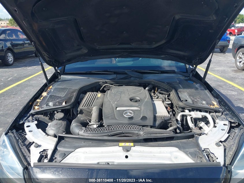 VIN 55SWF4JBXJU237578 2018 MERCEDES-BENZ C 300