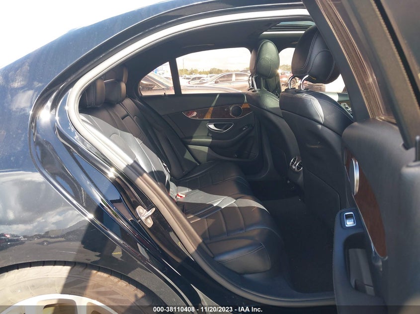 VIN 55SWF4JBXJU237578 2018 MERCEDES-BENZ C 300