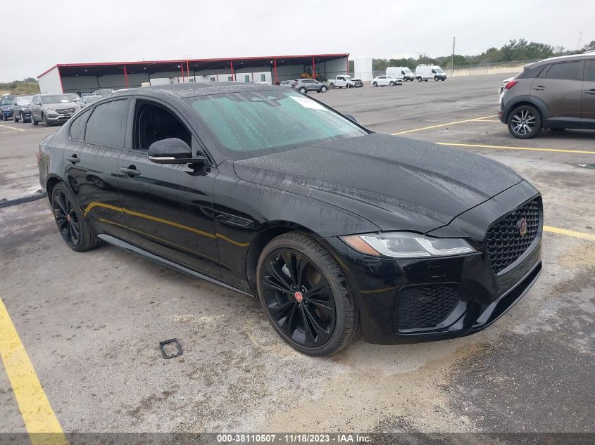 SAJBL4GX4NCY91220 JAGUAR XF R-DYNAMIC SE P300 AWD 2022