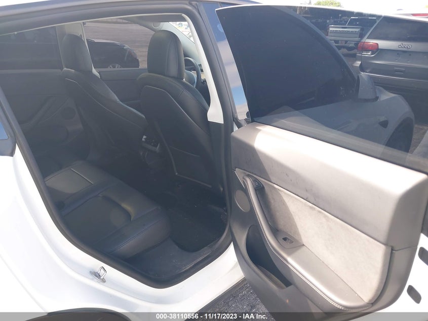 VIN 5YJYGDEE2MF193463 2021 TESLA MODEL Y