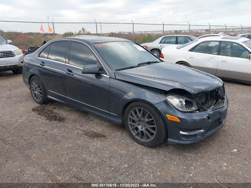 2013 MERCEDES-BENZ C 300 LUXURY 4MATIC - WDDGF8AB4DR279374