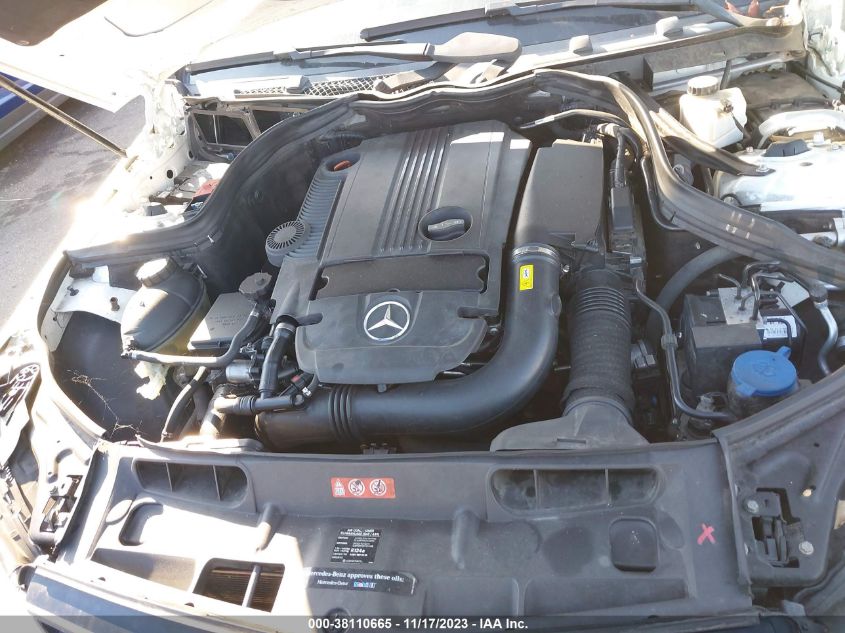 2014 MERCEDES-BENZ C 250 SPORT/LUXURY - WDDGF4HB8EG239682