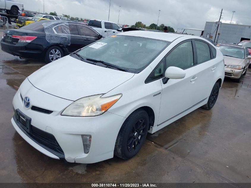 2013 TOYOTA PRIUS TWO - JTDKN3DU1D5686048