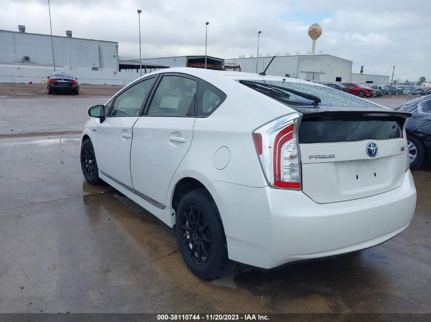 2013 TOYOTA PRIUS TWO - JTDKN3DU1D5686048