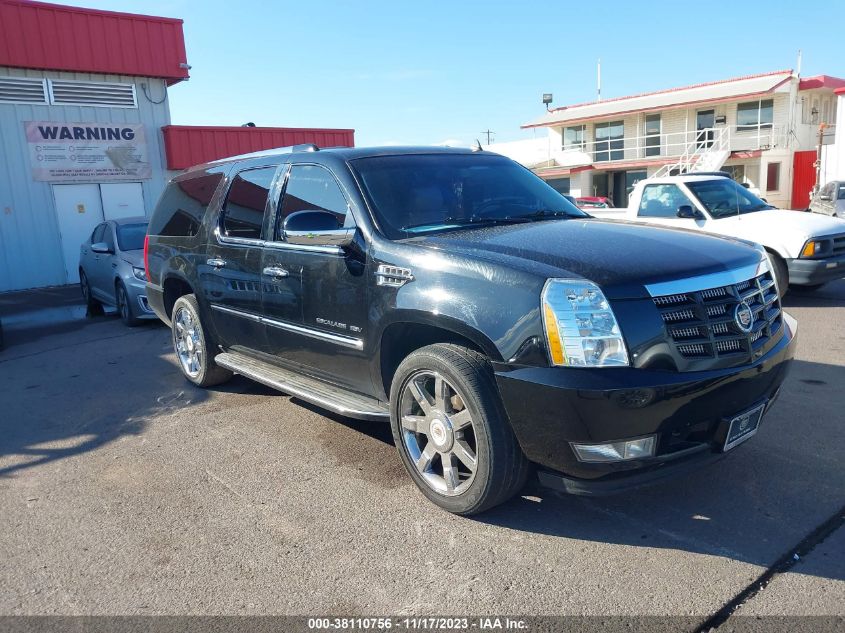 2014 CADILLAC ESCALADE ESV LUXURY - 1GYS4HEF2ER246716