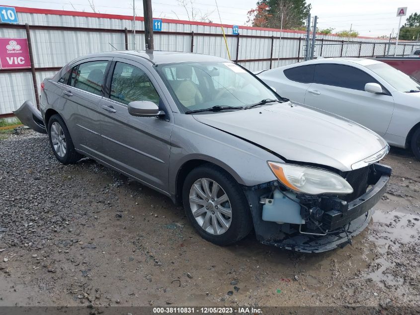 2013 CHRYSLER 200 TOURING - 1C3CCBBG8DN678714