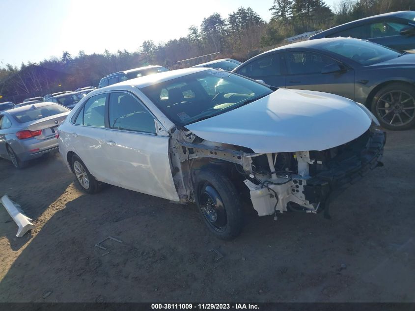 2015 TOYOTA CAMRY LE - 4T4BF1FK8FR478000