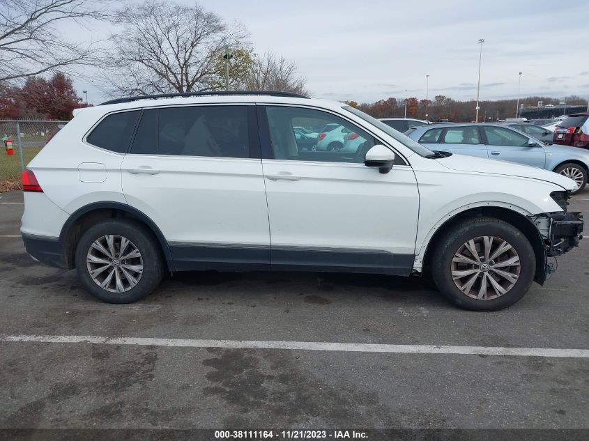 2018 VOLKSWAGEN TIGUAN 2.0T SE/2.0T SEL - 3VV2B7AX9JM063363