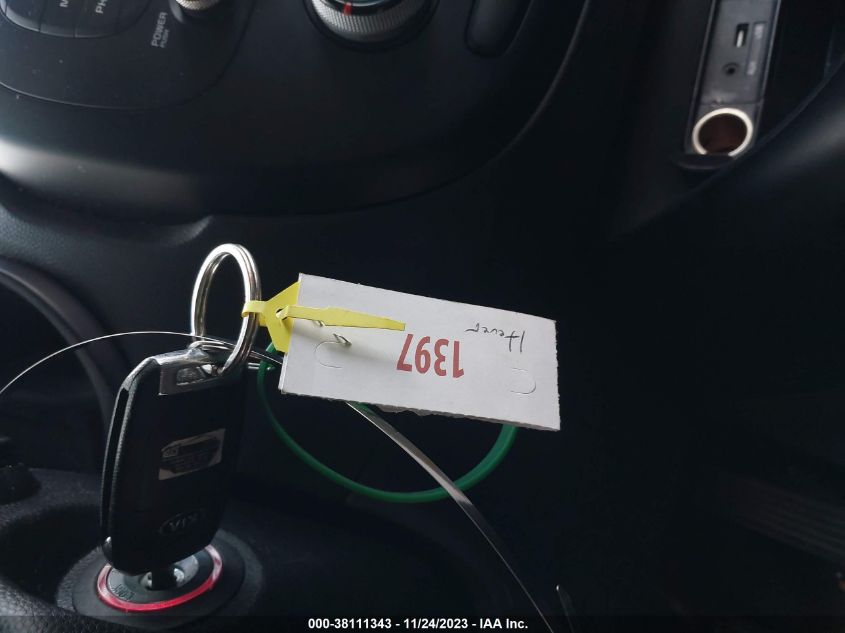 2016 KIA SOUL BASE - KNDJN2A26G7254735