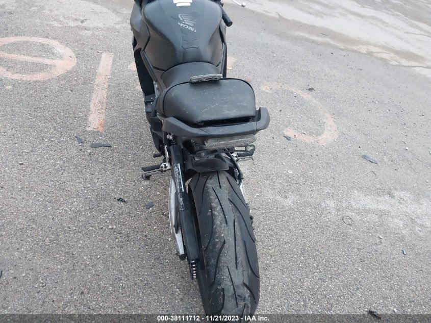 2016 HONDA CBR650 F - MLHRC7408G5200409