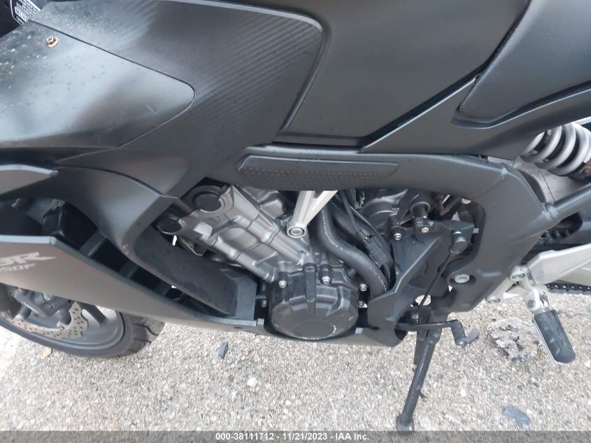 2016 HONDA CBR650 F - MLHRC7408G5200409