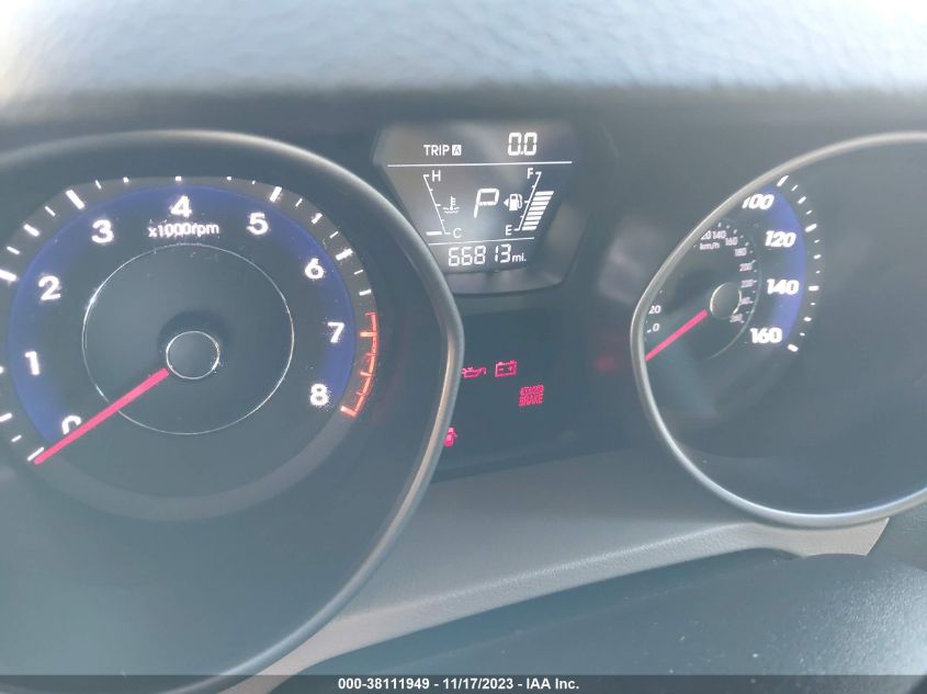 2014 HYUNDAI ELANTRA SE/SPORT/LIMITED - 5NPDH4AE8EH460447