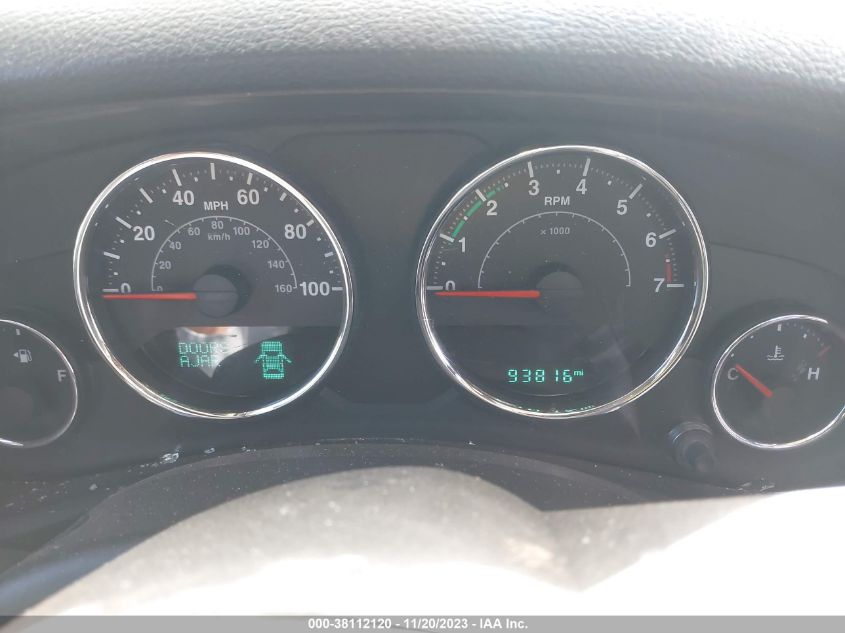 2015 JEEP WRANGLER UNLIMITED SPORT - 1C4BJWDG1FL547009
