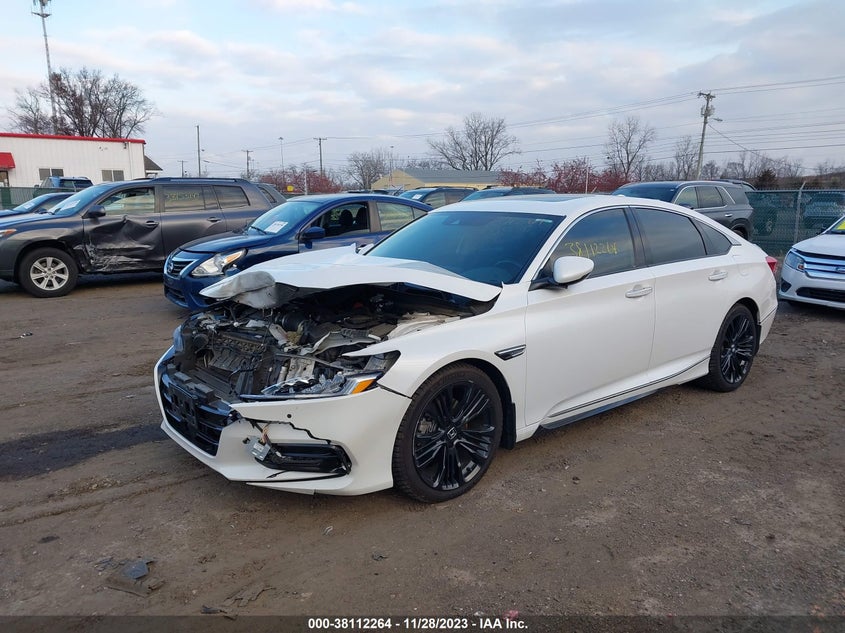 VIN 1HGCV2F98JA029615 2018 HONDA ACCORD TOURING 2.0T