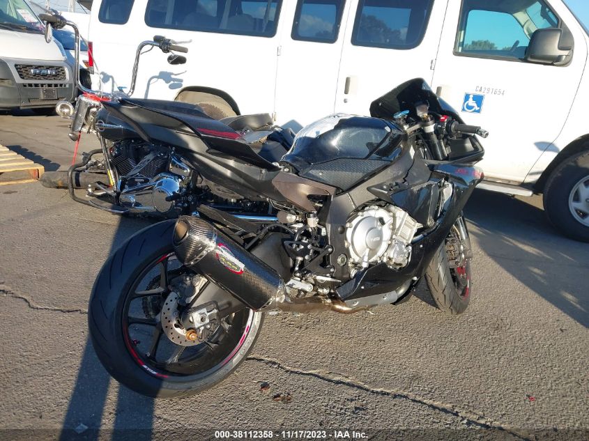 2014 YAMAHA YZFR1 C JYARN23YXEA004009