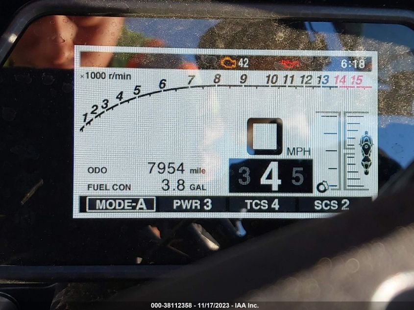 2014 YAMAHA YZFR1 C JYARN23YXEA004009