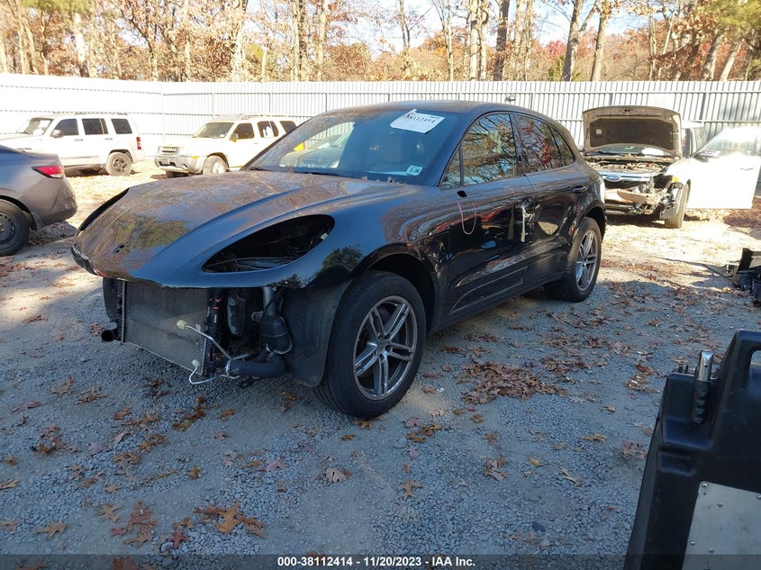 VIN WP1AA2A58MLB03483 2021 PORSCHE MACAN