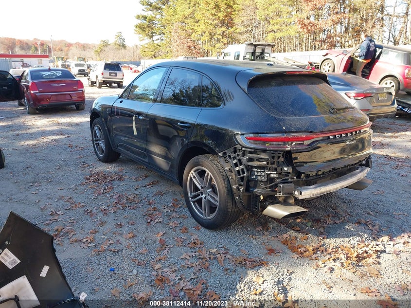 VIN WP1AA2A58MLB03483 2021 PORSCHE MACAN