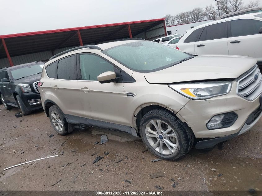 2018 FORD ESCAPE SE - 1FMCU9GD3JUB12618