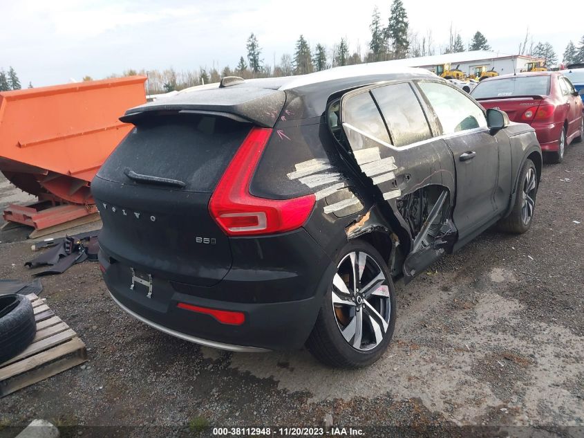 2023 VOLVO XC40 B5 ULTIMATE BRIGHT THEME YV4L12UA7P2055940