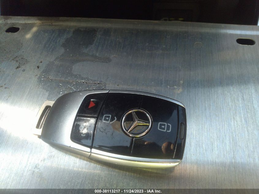 2018 MERCEDES-BENZ E 400 WDD1K6FB1JF043602