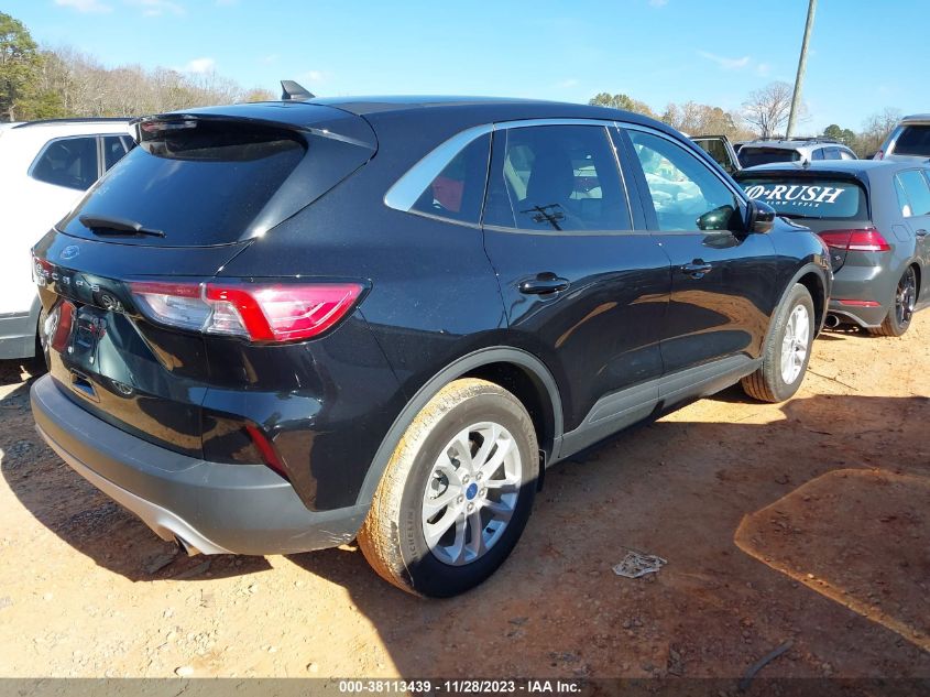 2021 FORD ESCAPE SE - 1FMCU0G67MUA43126