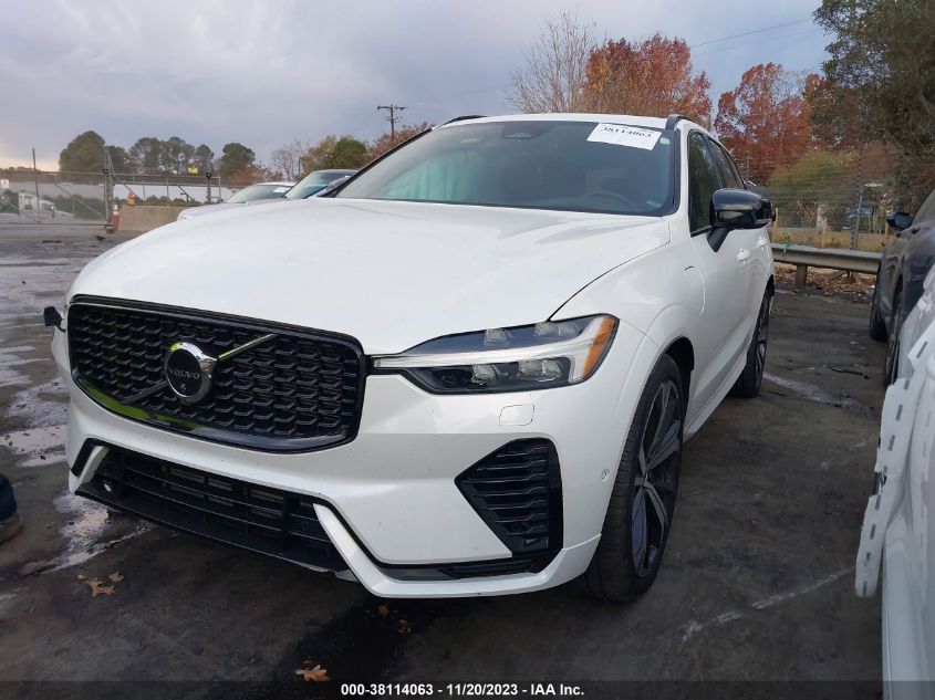 2022 VOLVO XC60 RECHARGE PLUG-IN HYBRID T8 R-DESIGN EXTENDED RANGE YV4H60DM3N1036813