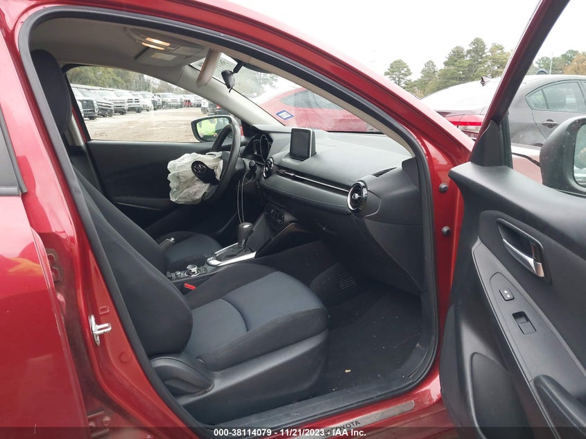 VIN 3MYDLBYV3HY170490 2017 TOYOTA YARIS IA