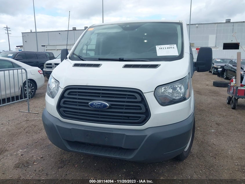 VIN 1FTYR1YM0JKB28752 2018 FORD TRANSIT-250