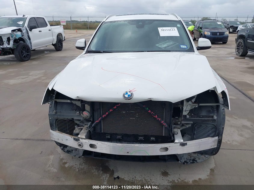 VIN 5UXWZ7C35H0V89538 2017 BMW X3 SDRIVE28I