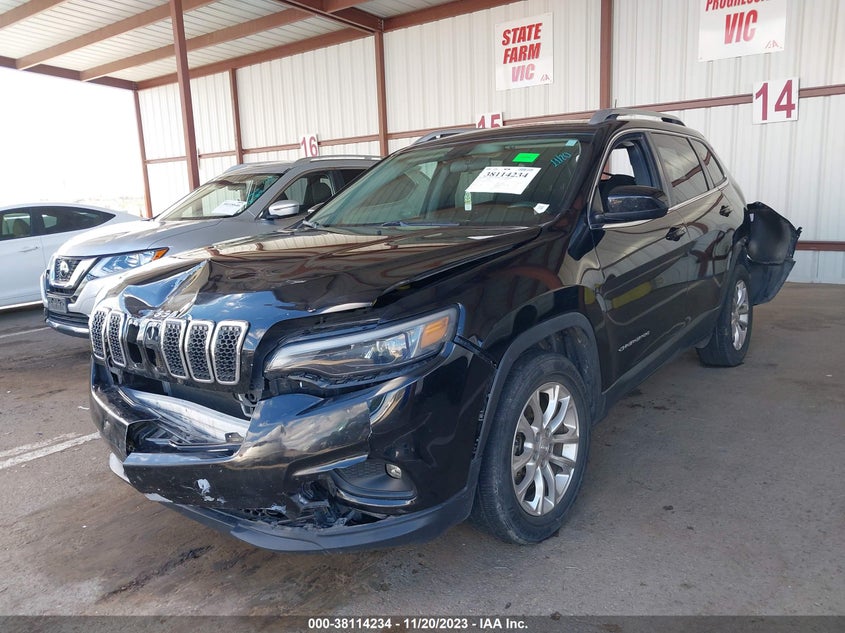 VIN 1C4PJLCB8KD296861 2019 JEEP CHEROKEE LATITUDE FWD