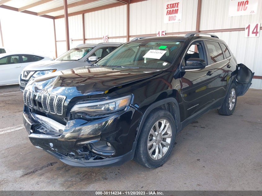 VIN 1C4PJLCB8KD296861 2019 JEEP CHEROKEE LATITUDE FWD
